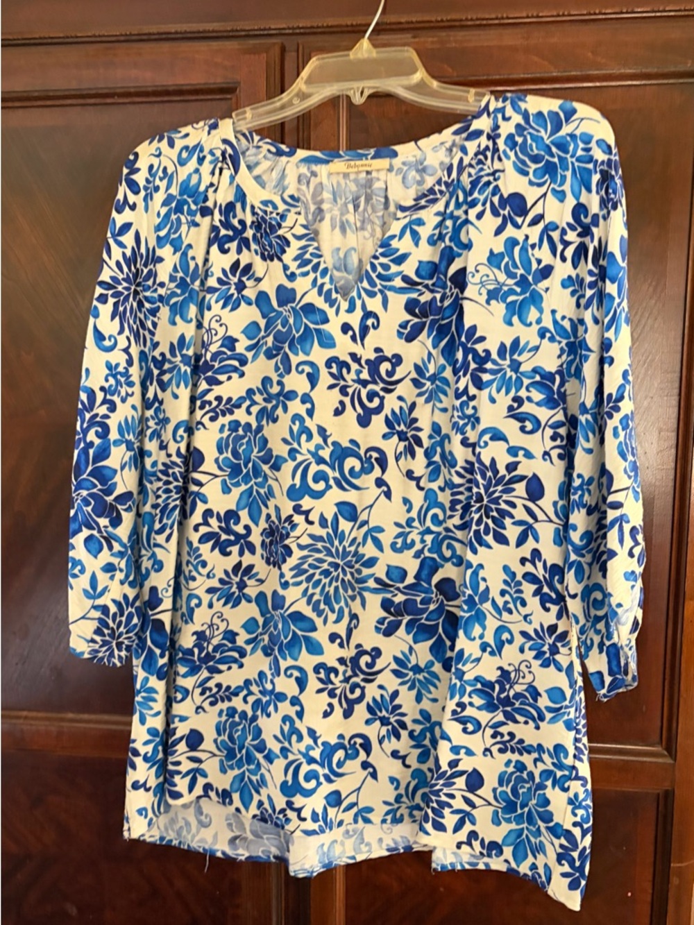 ADORA Blue and White Floral V-Neck Tunic